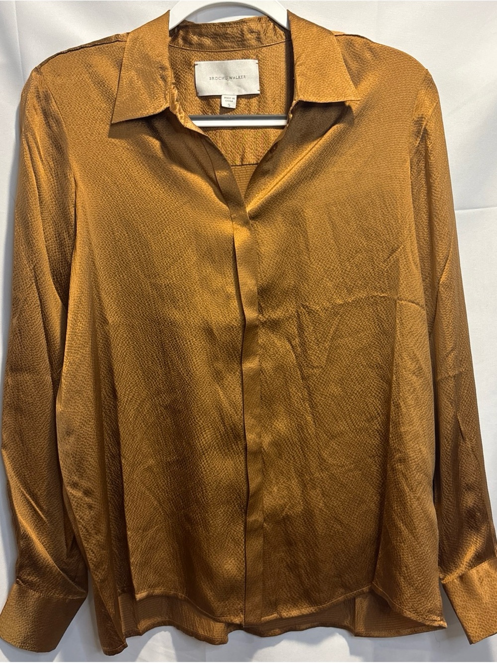 Brochu Walker 100% Silk Button-Down Shirt in Amber Gold